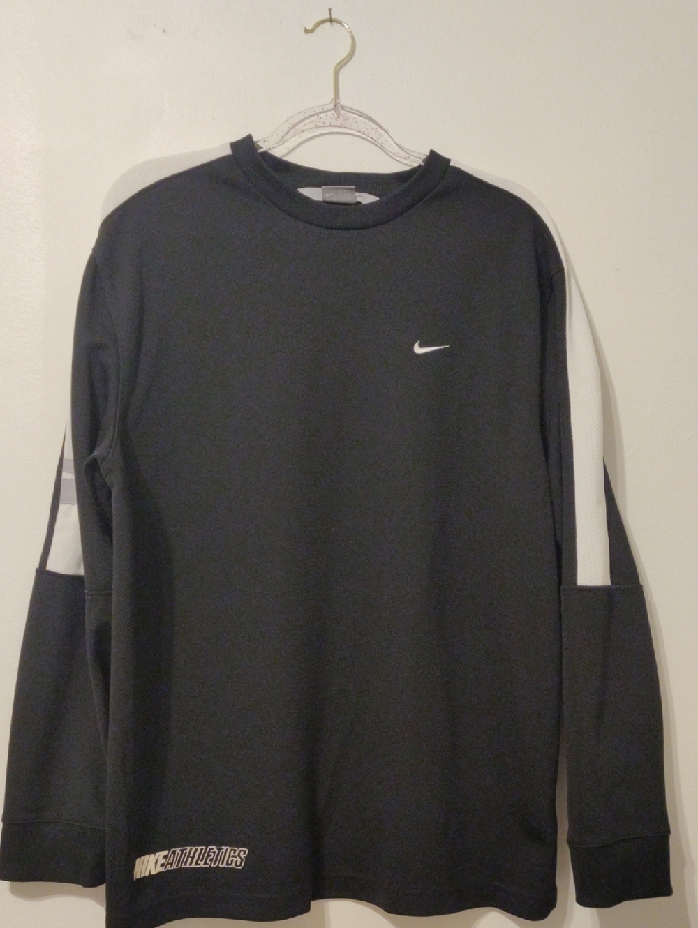 Nike Black Crew Sweatshirt with White Sleeve Panels